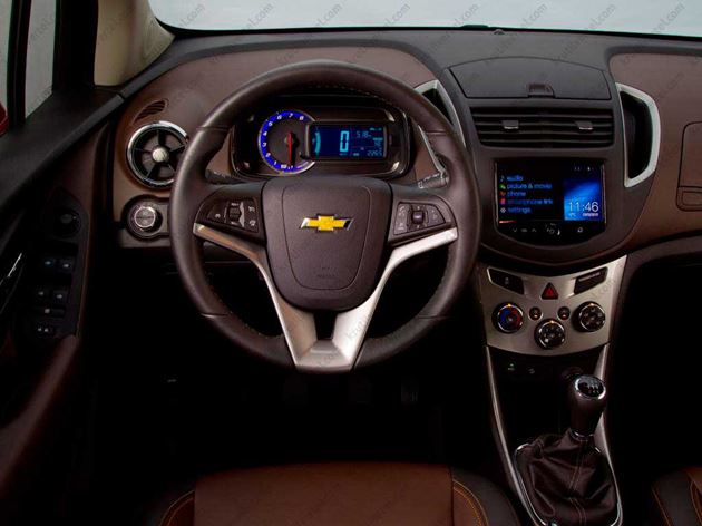 автомобиль Chevrolet Tracker с 2013 года, автомобиль Шевроле Тракер с 2013 года