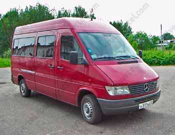 мікроавтобус Mercedes Sprinter з 1995 року, мікроавтобус Volkswagen LT 2 з 1995 року, мікроавтобус Мерседес ЛТ 2 з 1995 року