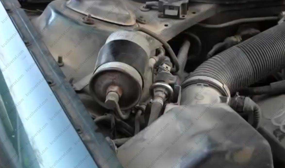 топливный фильтр Audi А6 С4