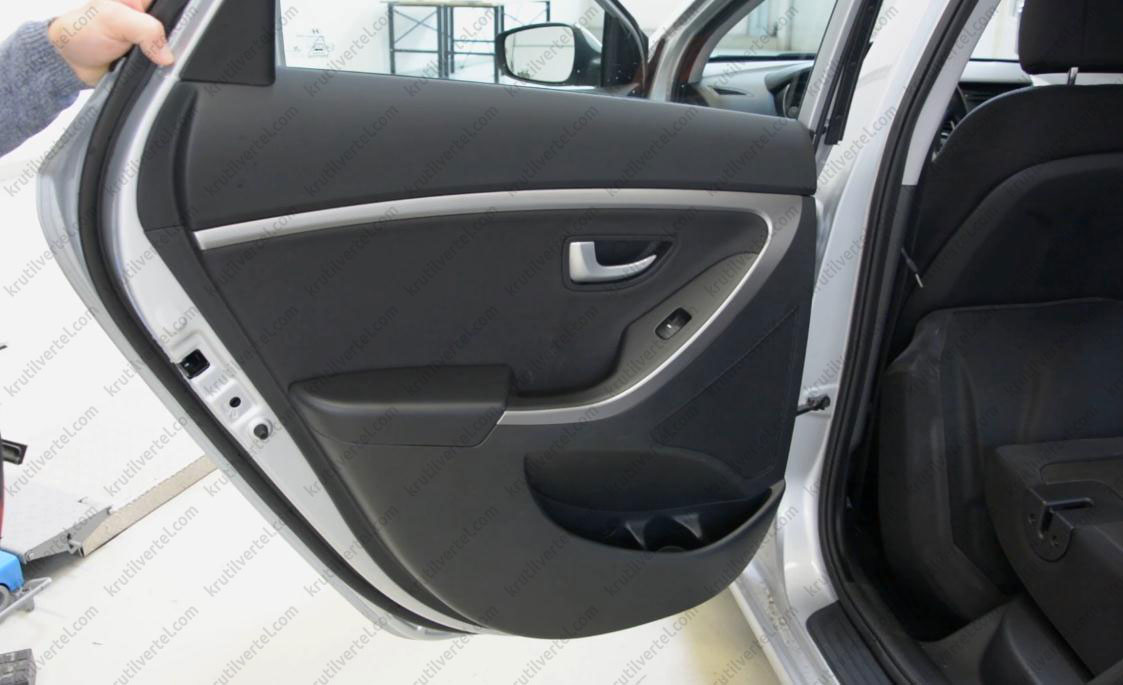 Дверная карта Hyundai i30 2013. Крета обшивка задней двери. Дверные карты Хендай ай 30 2013 года. Защитные пленки на двери Крета.