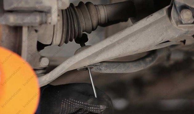 Схема передней подвески Renault Logan и комплект передних тормозных колодок для Renault Logan II 2014 выбор (5)