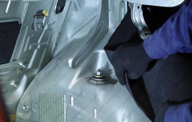 Рено логан замена втулок задних амортизаторов