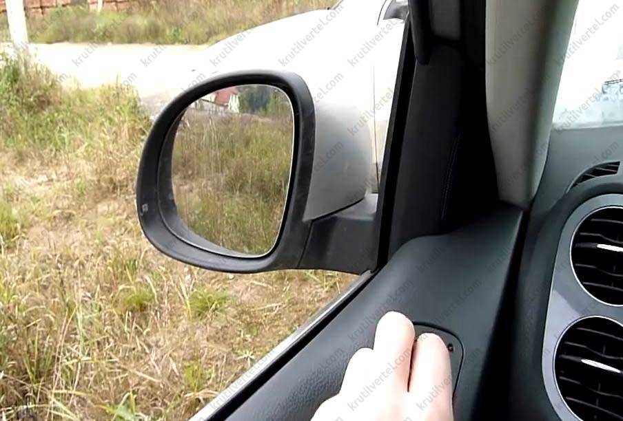 повторитель указателя поворота в наружном зеркале заднего вида Volkswagen Tiguan